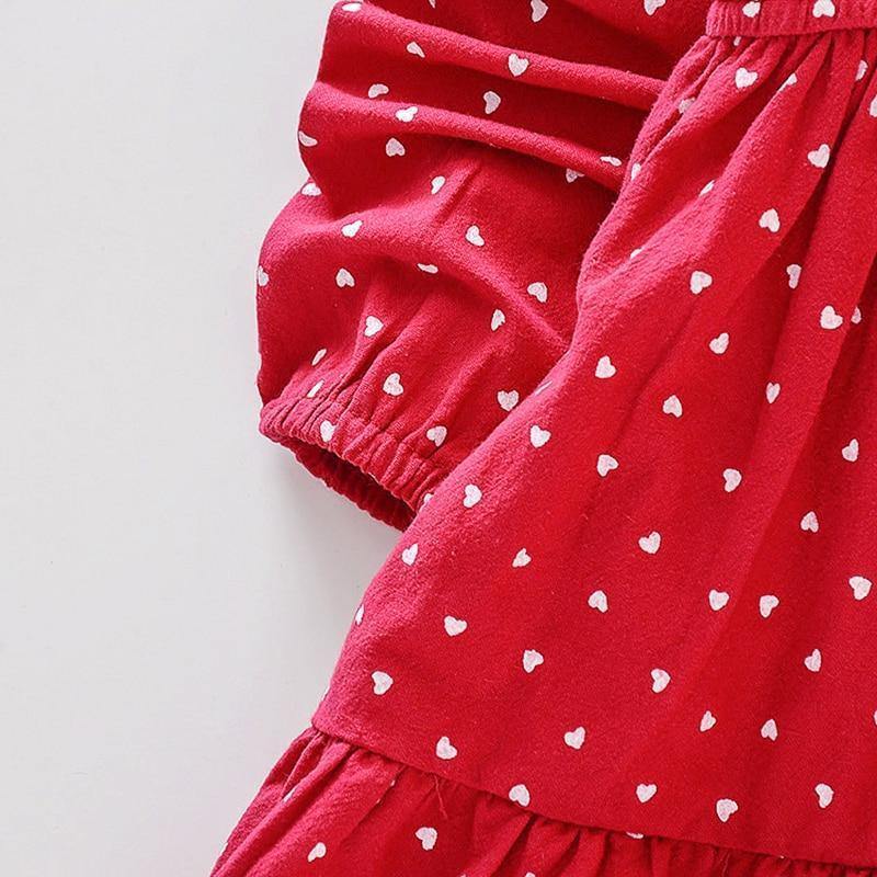 Vestido Coraçãozinhos Cute - Tamanhos de 1 a 8 anos